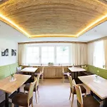 Garni Gruenmoos Hotel Sankt Jakob in Defereggen