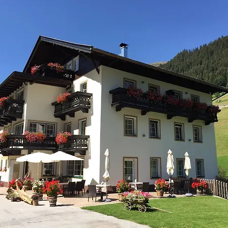Hotel Garni Gruenmoos