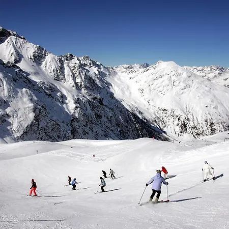 Garni Grünmoos